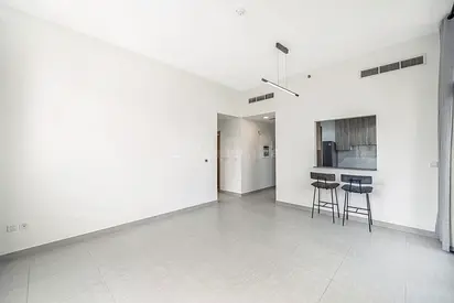 Well Maintained 3BR | Lower Floor | Vacant Now