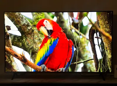 LG 65” UHD 4K Smart TV (Model: 65UQ80006LD) – Excellent Condition