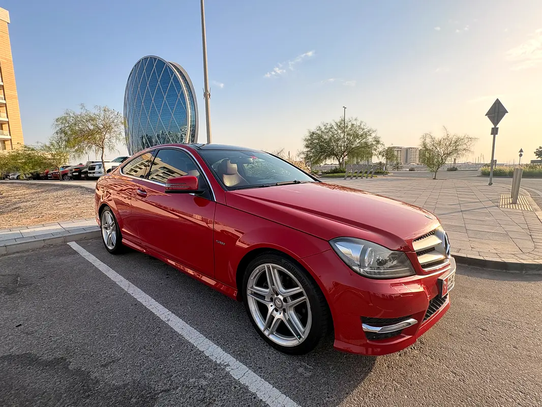 Mercedes-Benz C-Class 2014 — photo 1 of 9