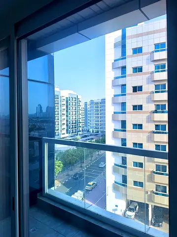 Spacious 2-Bedroom Unfurnished Apartment in Ayat Oasis