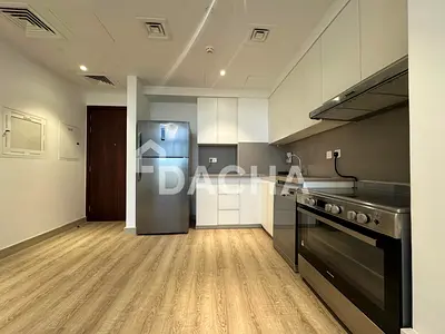 UPGRADED | Vacant in May | High floor