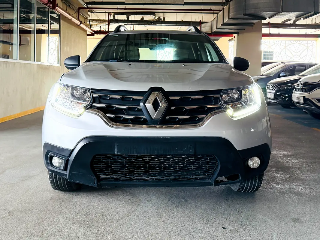 Renault Duster 2019 — photo 1 of 12