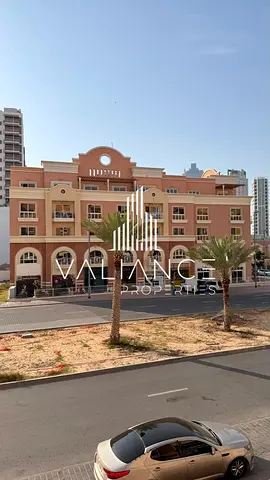 Spacious 1BR | 2 Bathrooms | Prime Location | 4 Cheques