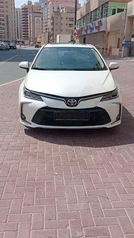 Toyota Corolla 2.0 XLI 2021 - GCC Specs - Excellent Condition Lady Driven