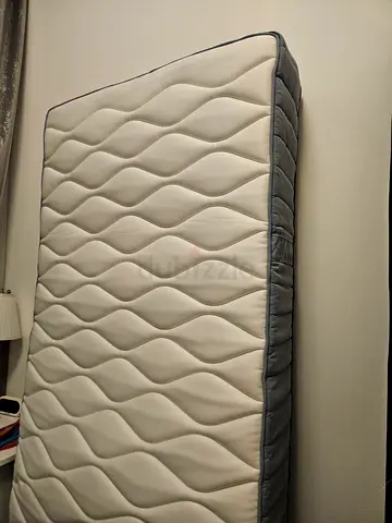 IKEA Vagstranda pocket spring mattress 90x200