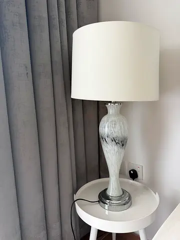 White ceramic table lamp with fabric shade - good condition