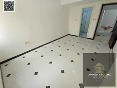 Second-tenant luxury apartment with 2 master bedrooms, spacious living room, equipped kitchen, and 3