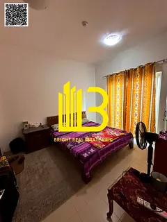 Spacious Furnish Room For Rent