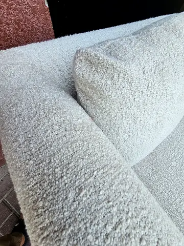 CrateBarrel Lounge Deep 3 Sester Beige Light grey boucle 2-seater sofa — good condition