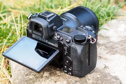 Nikon z6ii camera mint