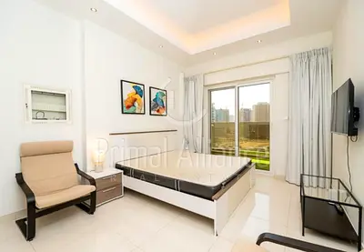 Fully Furnished | Multiple chqs | Mid Floor