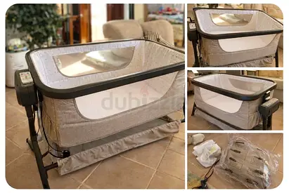 Giggles Zeus Baby Crib – Smart Comfort  Safety