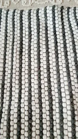 Safavieh Marbella Wool Rug 3x5 — Charcoal/Ivory. Unused. AED 390 Only!