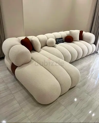 Modern Curved Bouclé Sofa with Chaise - Cream