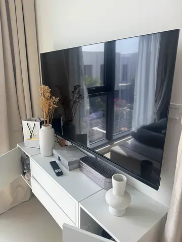 55-inch hisense LED TV - Good Condition