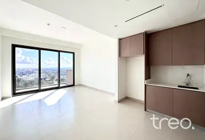 Brand New | Easy access to Park and Mall