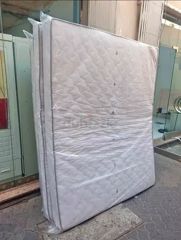 King size mattress 180x200cm.  All times delivery available
