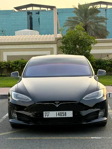 2017 Tesla MODEL S — фото 5