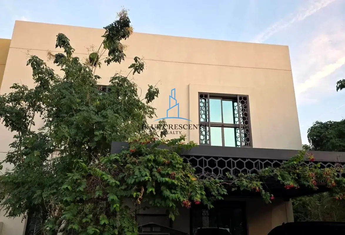 High-End Finish | Exclusive Living | Modern Elegance