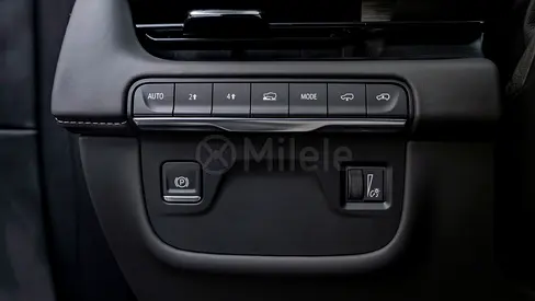 2024 Cadillac ESCALADE — миниатюра 13