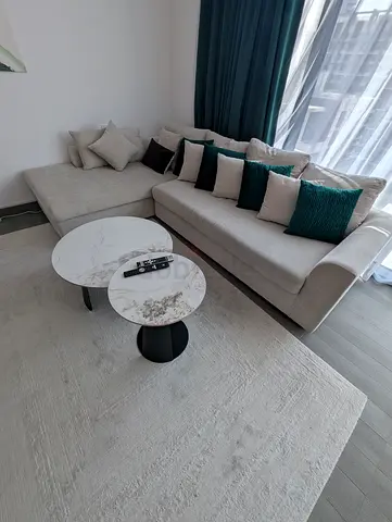 Corner couch and pillows, excellent condition