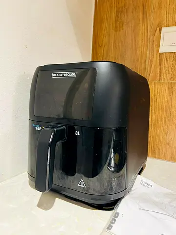 Black+Decker 8L Air Fryer - Good Working Condition