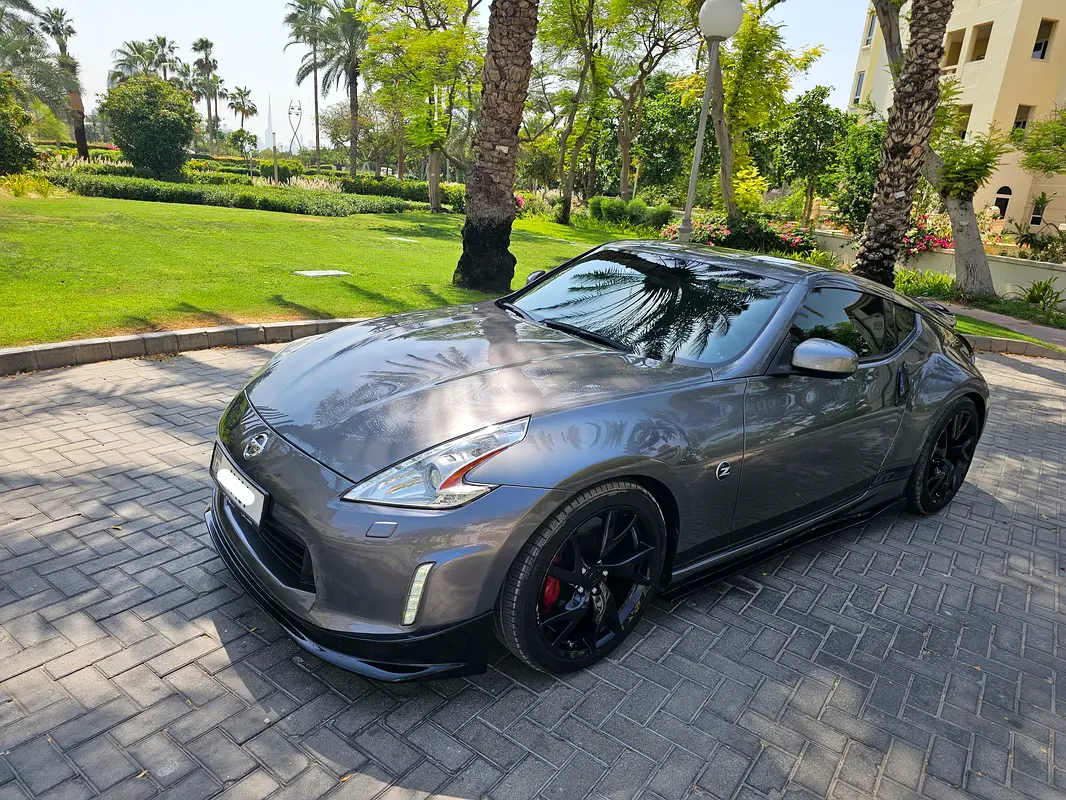 Nissan Z 2016 — photo 1 of 20
