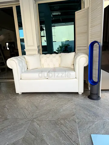 White Tufted 3-Seater Leather Sofa — Good Condition