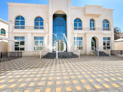 Brand New 5 BR Villa | Functional Layout | Great Accessibility