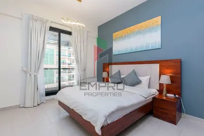 Luxurious | Bright and Spacious | 6 Cheques