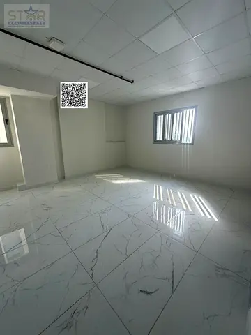 **For Rent – ​​Studio Apartment in Ajman (Al Jurf 2)** Location: Al Jurf 2 – Prime location close to amenities Details: * Clean and suitable studio