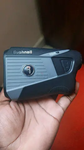 Bushnell V5 - Range Finder