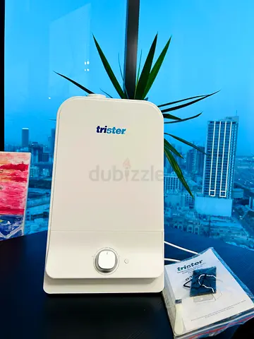 Trister Upright Humidifier - Compact, Clean White (Like New)