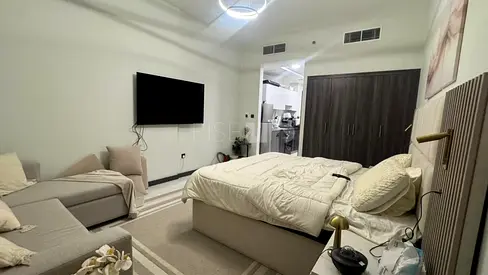 Brand New| Furnished | High Floor | Community View