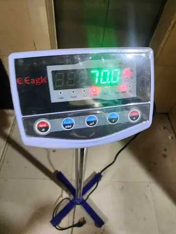 WEIGHING SCALE 3 TON
