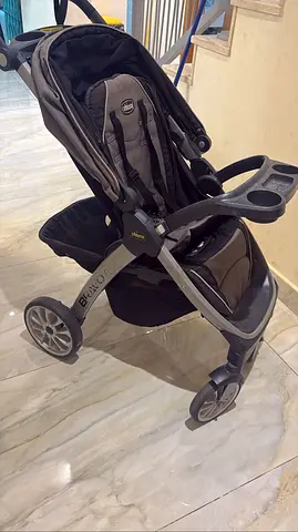 Gray Britax Three-Wheel Standard Stroller - Good Condition