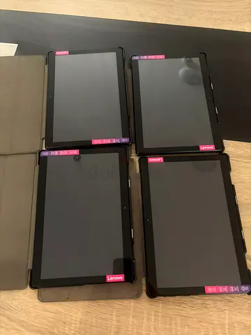 4 Lenovo M10 Tablets