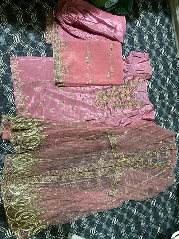 Brand new dress for sale. Pink glittery best for weddings or parties.