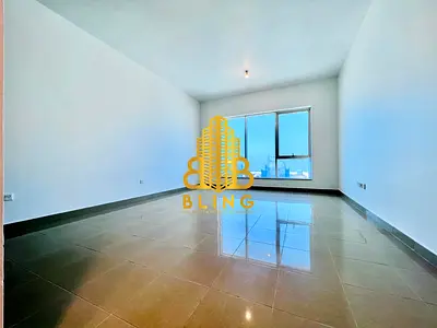 Alluring Studio Apartment With Built-In Cupboards & All Amenities