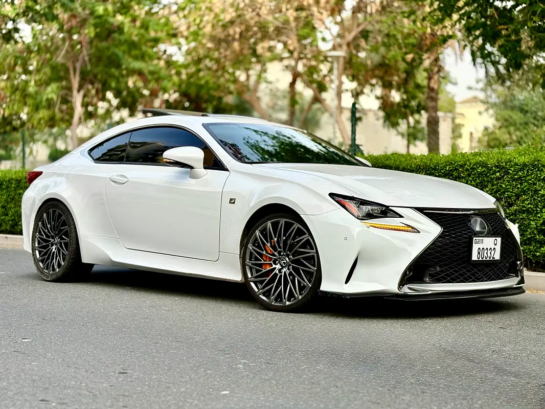 Lexus RC-Series 2017 — photo 1 of 19