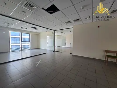 Fully Fitted || Spacious Office For Rent || Prime Location
