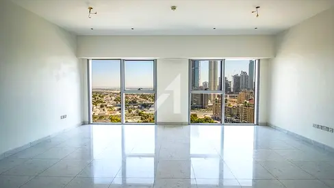 Spacious and Bright 1BR Apartment in DIFC