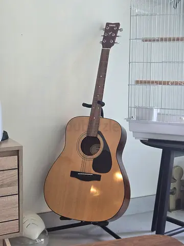 Used Acoustic Guitar - Good Condition, Ready to Play