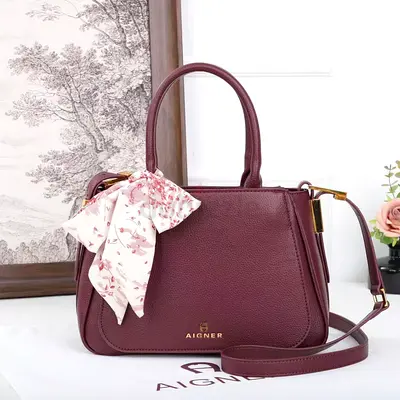 Aigner women’s bag