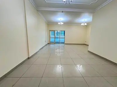 Very specius apartment neat and clean easy exit to Dubai hot offer only 50k
