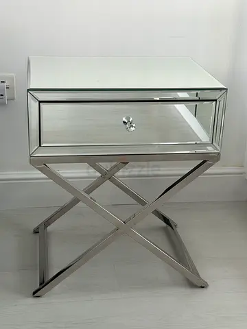 MIRROR BEDSIDE TABLES