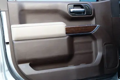 2024 GMC SIERRA thumbnail 11