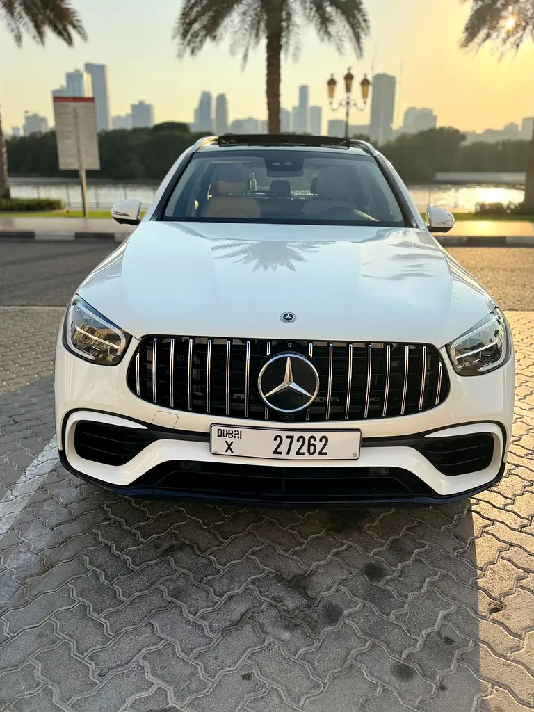 Mercedes-Benz GLC-Class 2022 — photo 1 of 15
