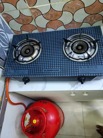 Used 2-Burner Glass Top Gas Stove with Regulator  and Gas cylinder(Good Working Condition)