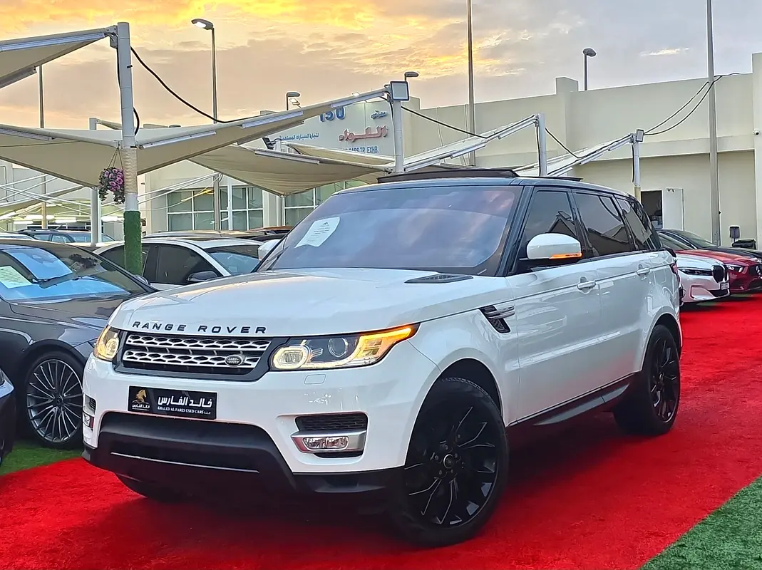 Land Rover Range Rover Sport 2016 — photo 1 of 19